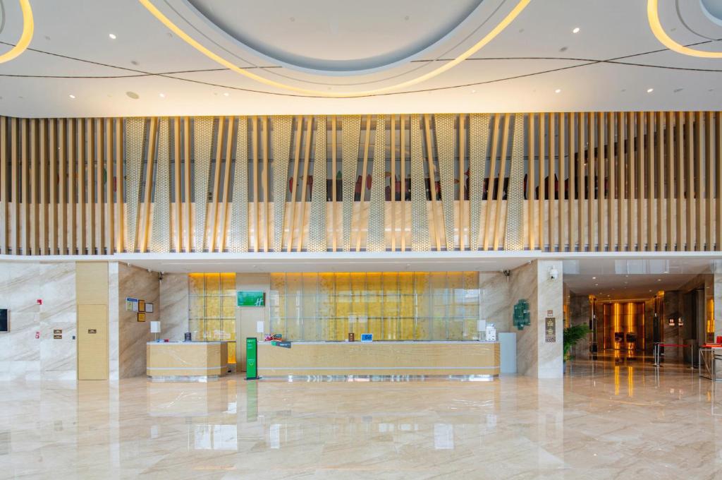Vstupní hala nebo recepce v ubytování Holiday Inn Shaoguan Downtown by IHG