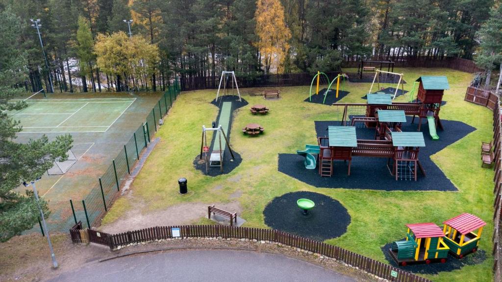Herní místnost nebo prostor pro děti v ubytování Coylumbridge Resort Hotel
