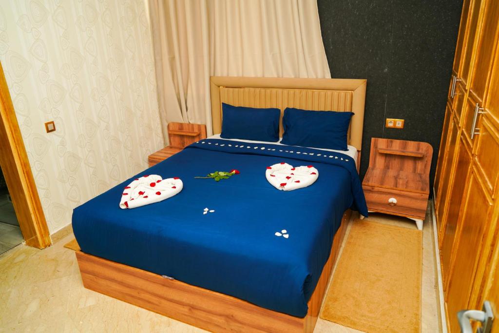 Great Holiday Apart-Hotel & Penthouse - Villa