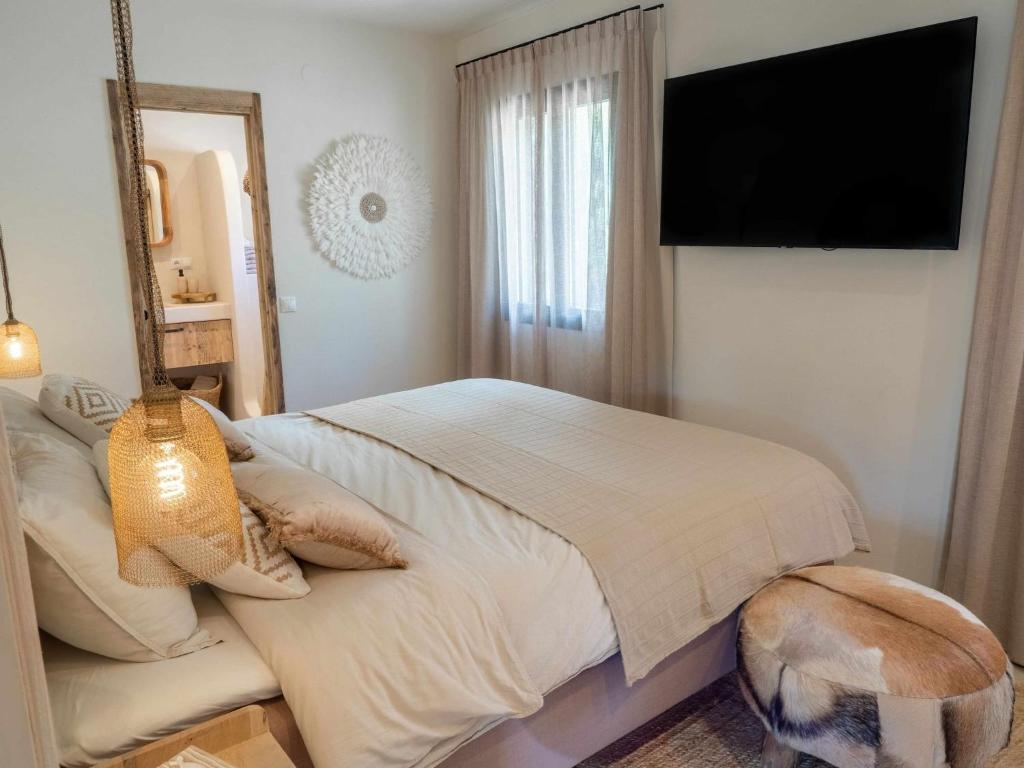 Posteľ alebo postele v izbe v ubytovaní CostaBlancaDreams Casa Capritxu in Benissa