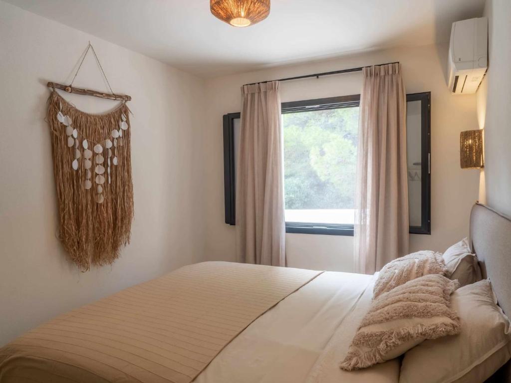 Posteľ alebo postele v izbe v ubytovaní CostaBlancaDreams Casa Capritxu in Benissa