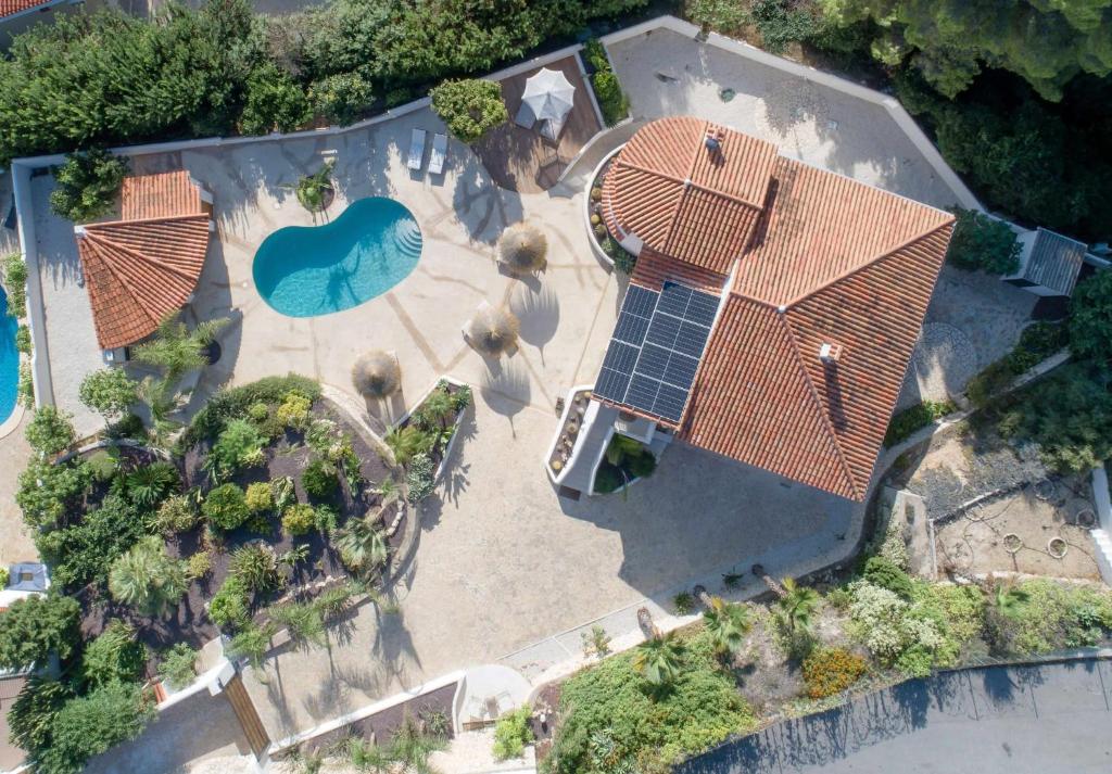 Bazén v ubytovaní CostaBlancaDreams Casa Capritxu in Benissa alebo v jeho blízkosti
