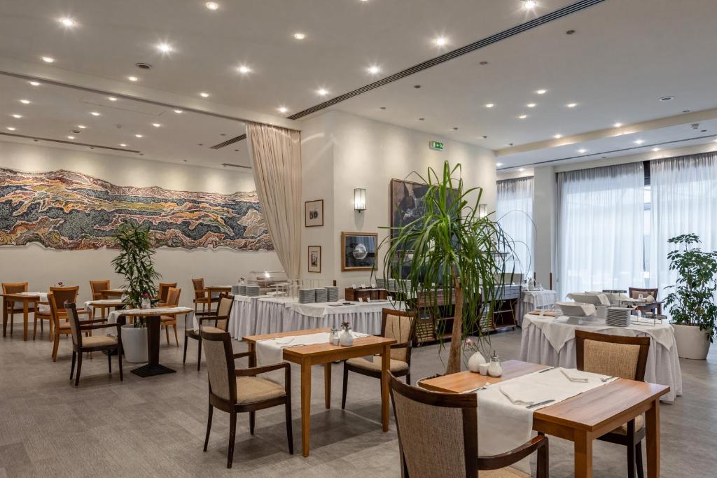 Restaurace v ubytování Grand Hotel Bonavia