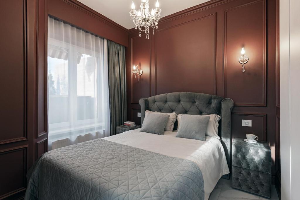 Photo inspiration: Curated Penthouse Apartments Cluj Napoca Gallery View