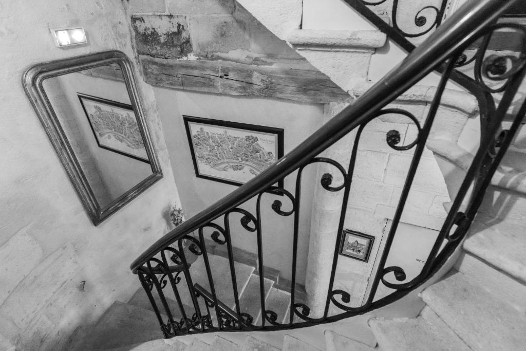 Hôtel La Tour Intendance - Resim 43