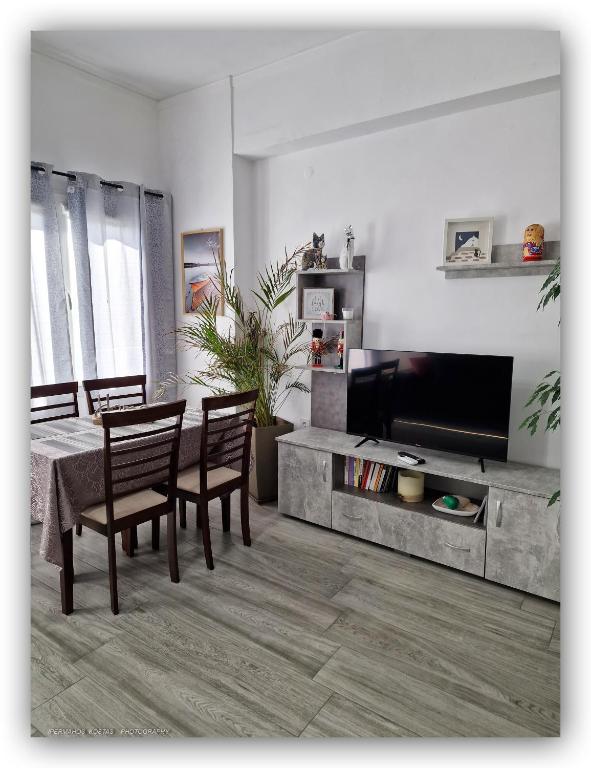 Kuchyň nebo kuchyňský kout v ubytování Welcome Home Syros Port Apartment