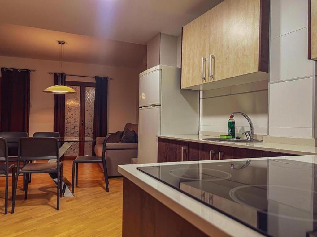 Kuchyň nebo kuchyňský kout v ubytování Wave Apartments