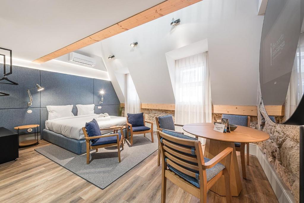 GuestReady - Mercadores 150 - H (With Mezzanine) - Apartment