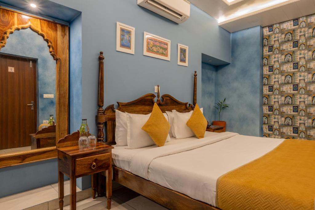 Baari The House of Fusion - Deluxe King Room