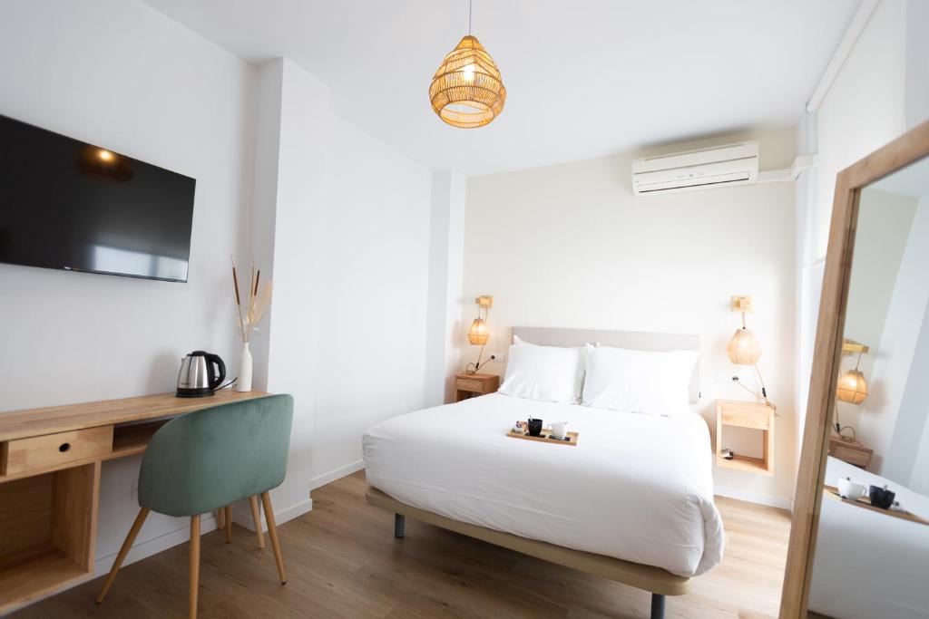 La Malagueña by Croma - Double Room