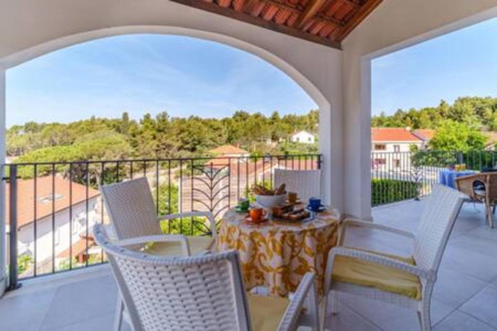 Fotografie z fotogalerie ubytování Villa Ameli v destinaci Milna