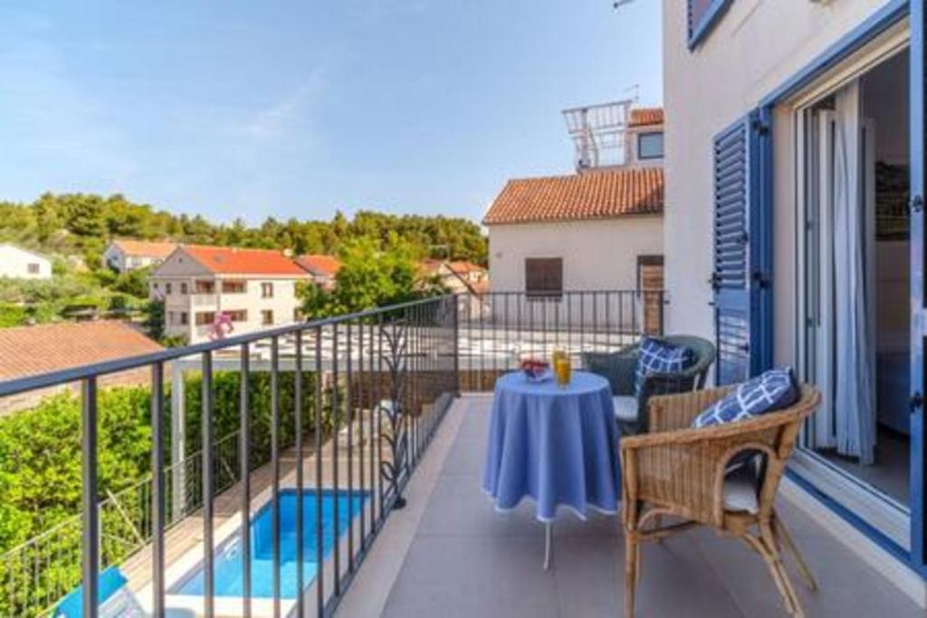 Fotografie z fotogalerie ubytování Villa Ameli v destinaci Milna