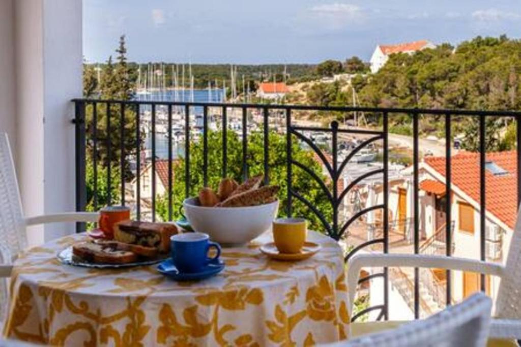 Fotografie z fotogalerie ubytování Villa Ameli v destinaci Milna