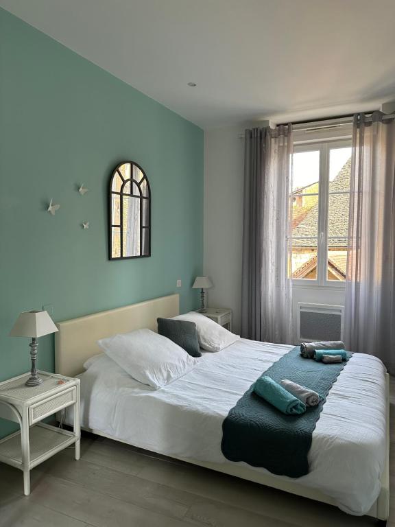 Zdjęcie z galerii obiektu Albéric et Clovis Locations saisonnières w mieście Sarlat-la-Canéda