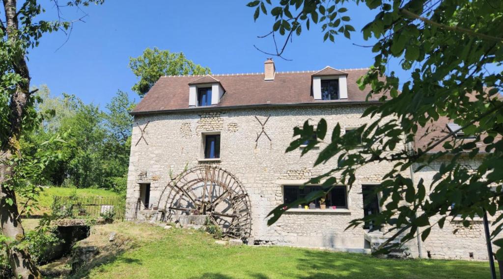 Zahrada ubytování Superbe Moulin - Château Landon