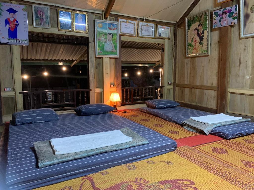 Mai chau Horizon Homestay - 混合宿舍房间的单人床
