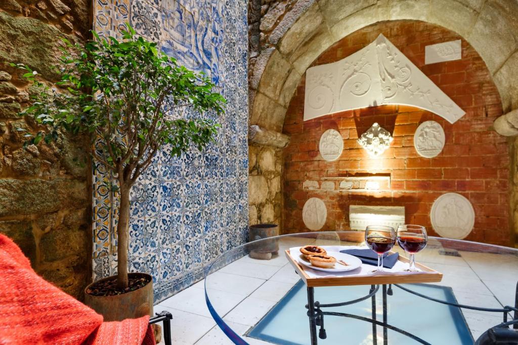 M Maison Particulière Porto - 17