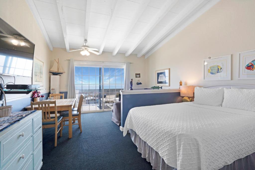 Beach Plum Resort - Studio