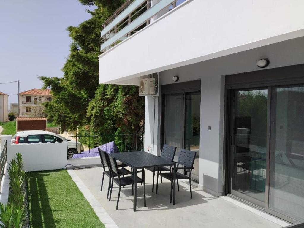 Renata Holiday Apartment Nikiti