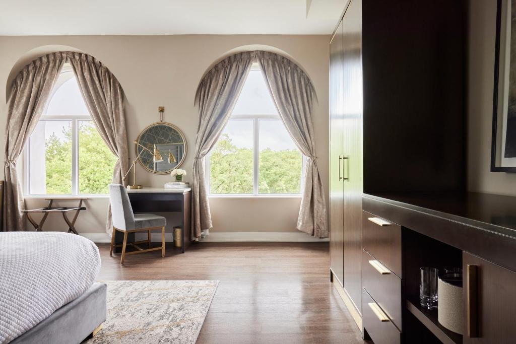 The Chateau Grande Hotel photo
