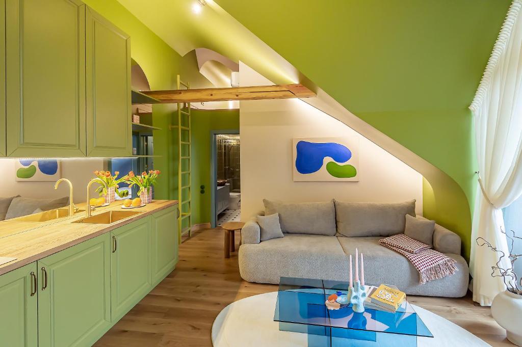 Hill Garden Colours, Palanga (updated prices 2026)