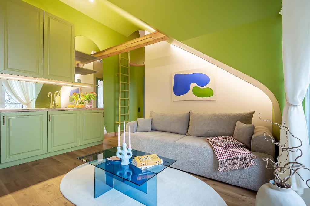 Hill Garden Colours, Palanga (precios actualizados 2025)