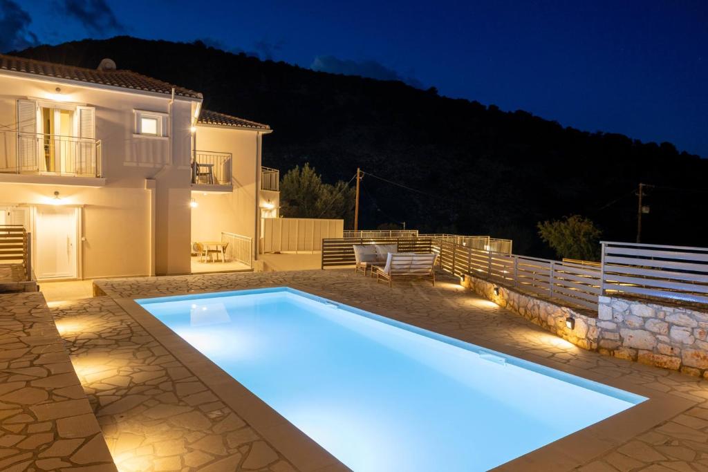 Bazén v ubytování Paradise Villas nebo v jeho okolí