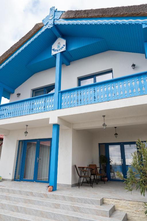 Balkón nebo terasa v ubytování Pensiunea MATRIOSKA