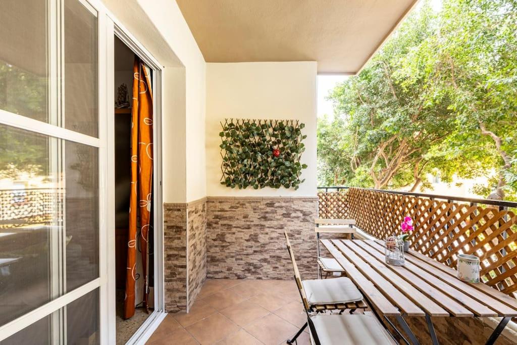 Amplio piso con 4 habitaciones para disfrutar de Málaga con parking gratuito - 4