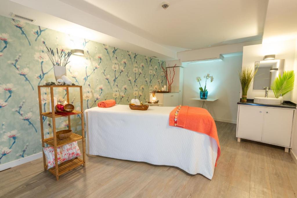 Terrace Mar Suite Hotel - Resim 35