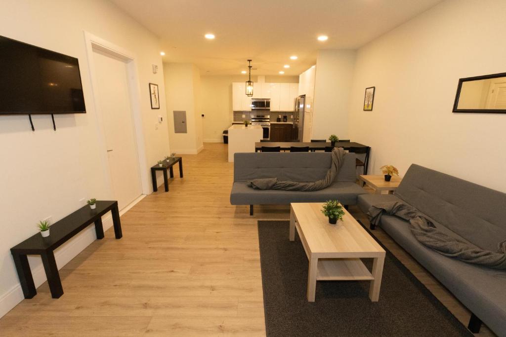 Mins to NYC Stunning TwoBedroom Apt, Union City Updated 2024 Prices