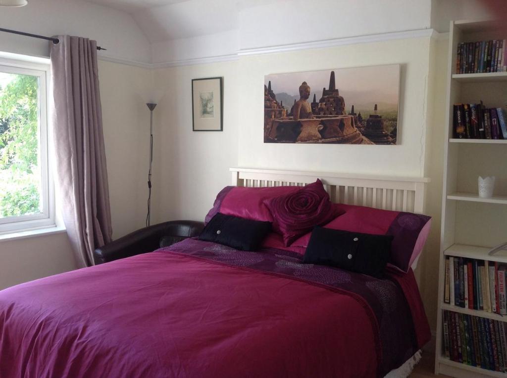 Shepperton B&B in Shepperton, Surrey, England