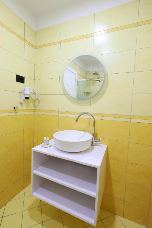 Koupelna v ubytování HOTEL LIBERTAS