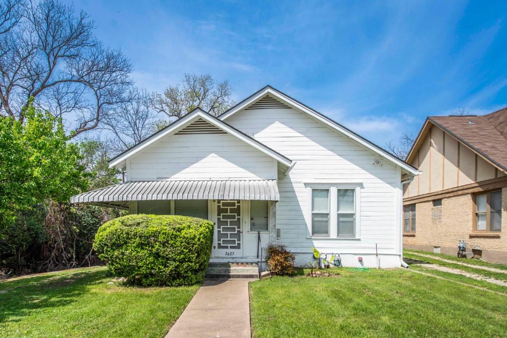 New Gathering Place on Columbus, Waco (updated prices 2024)