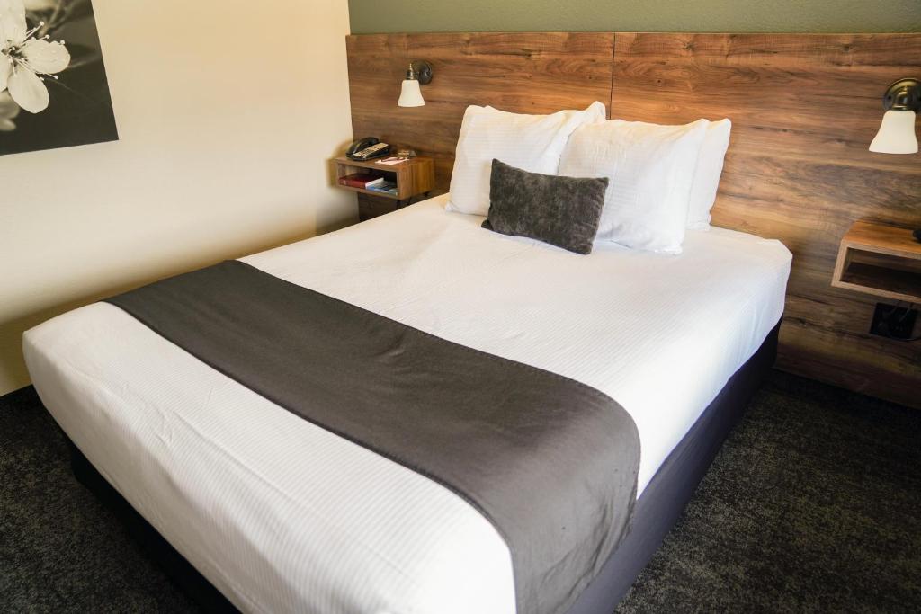 Hotel Ruby Sandpoint - Habitación Queen