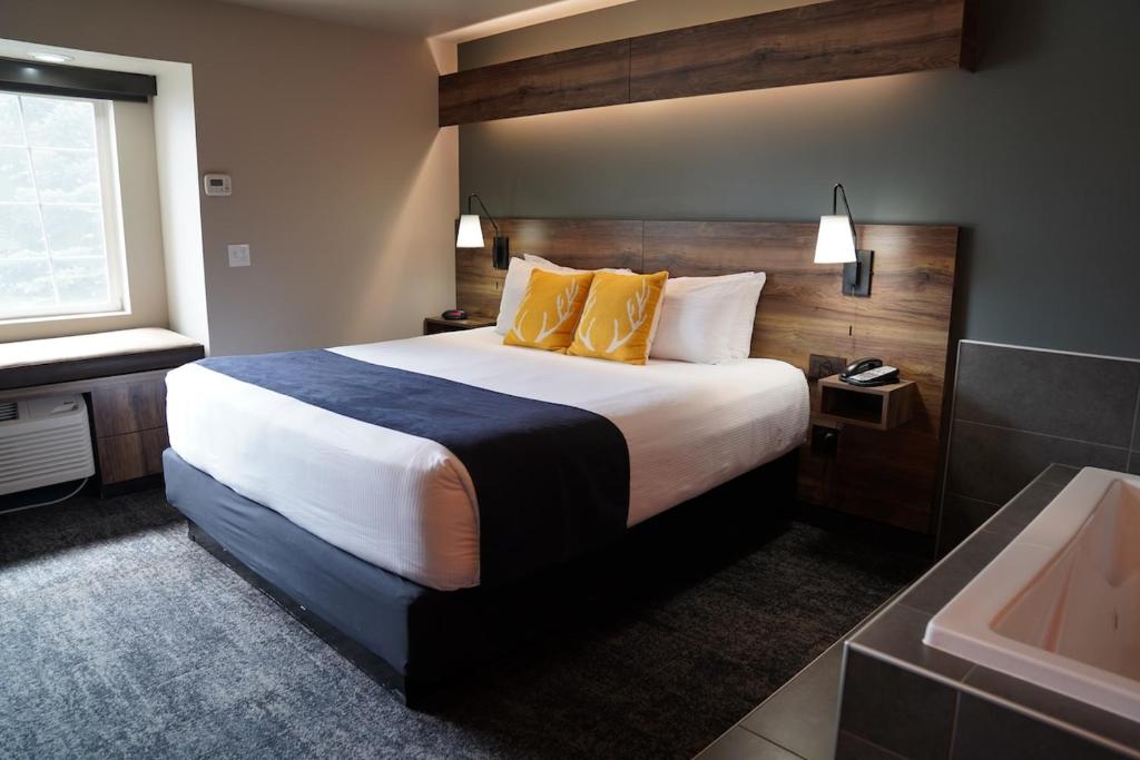 Hotel Ruby Sandpoint photo