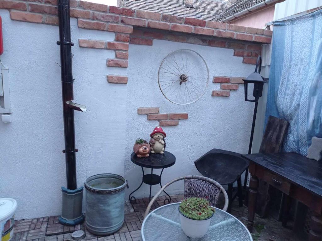 Patio nebo venkovní prostory v ubytování Revans teázó apartman- belváros