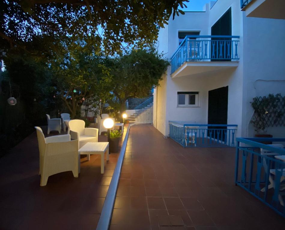 Balkón nebo terasa v ubytování Hotel Lorenza B&B e Mini Suite