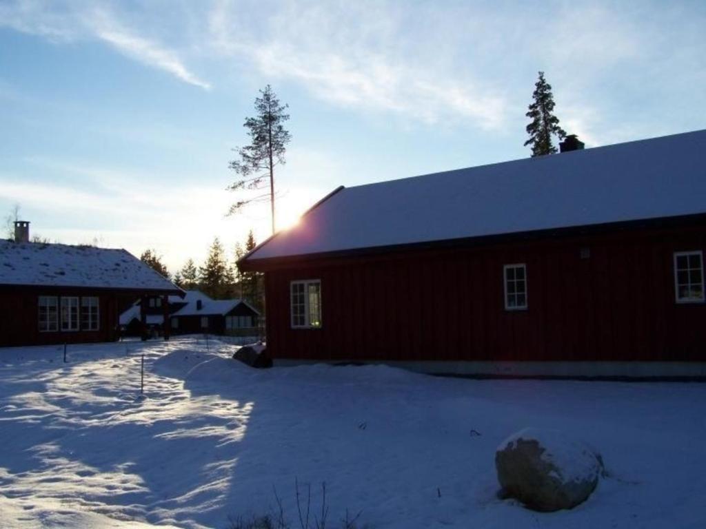 Fotografie z fotogalerie ubytování Großes Holzferienhaus Slappe-AV mit Sauna v destinaci Vradal