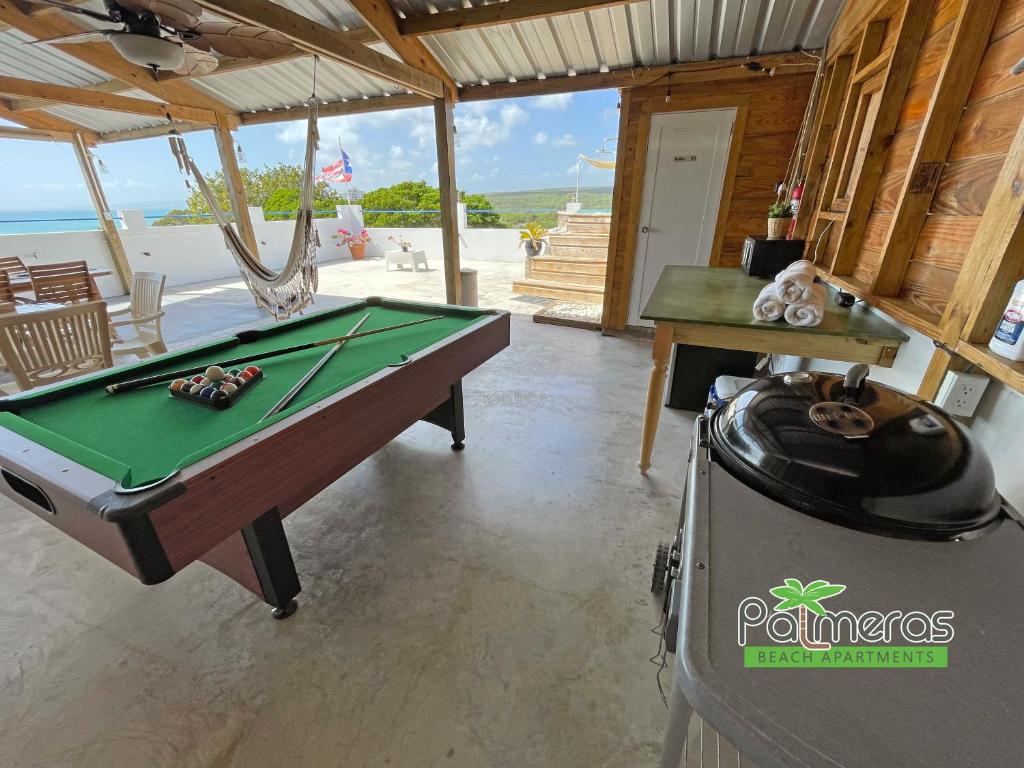 Biliár nebo kulečník v ubytování Palmeras Beach Apartments - Playa Santa