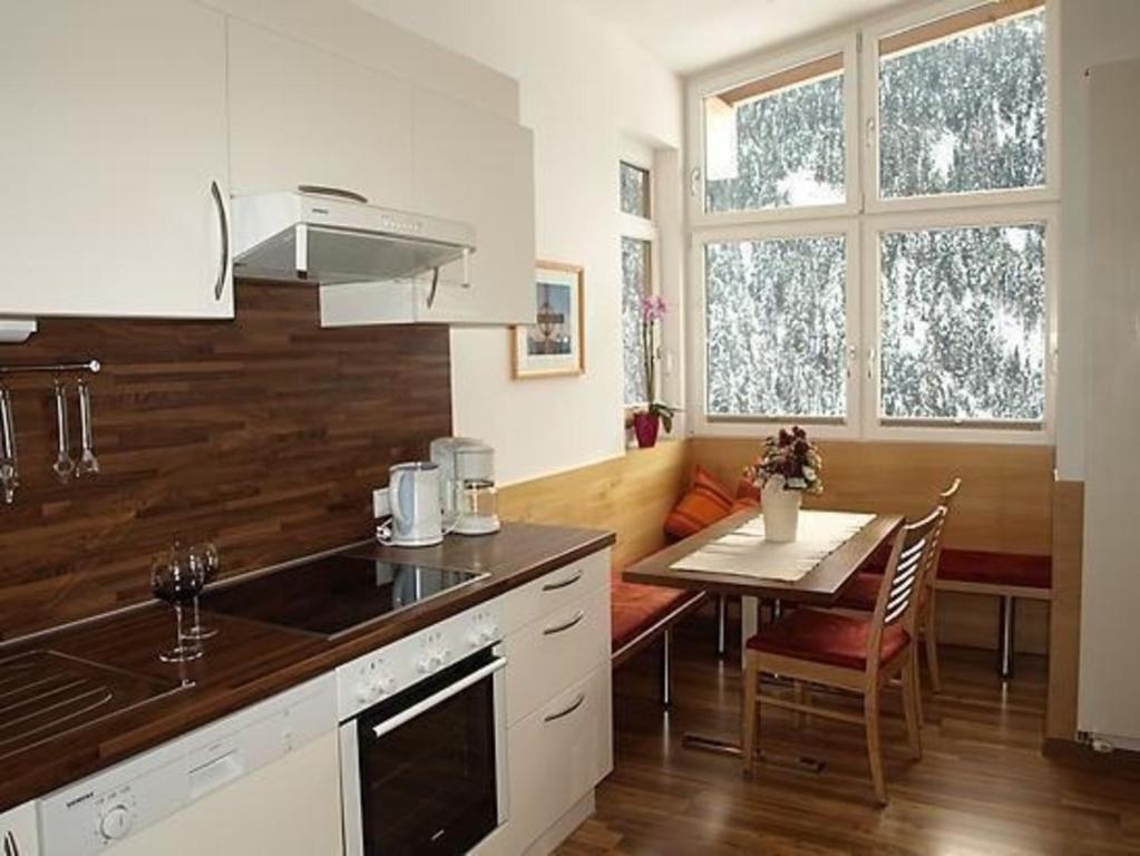 A kitchen or kitchenette at Verbringen Sie unvergessliche und erholsame Tage in dieser Wohnung im vierten Stock des Hauses