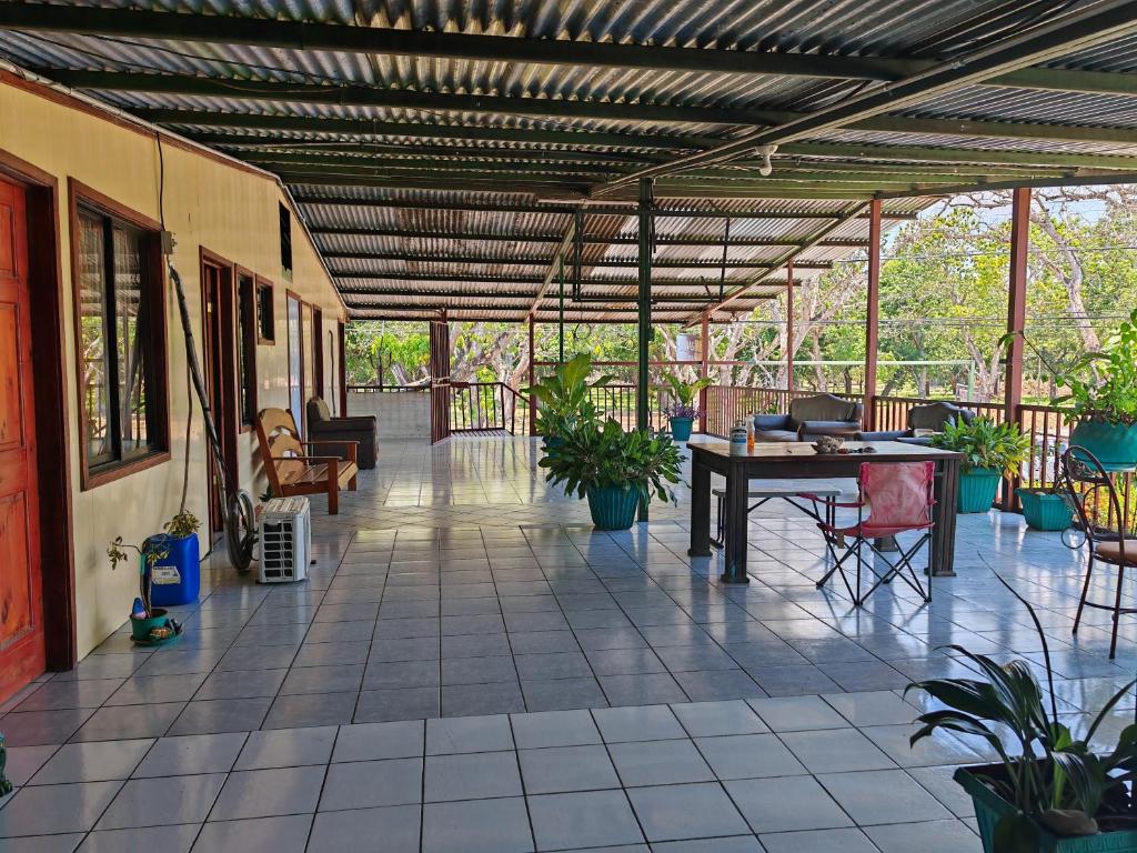 Gallery image of Hostel y Cabinas YILMER in Paquera