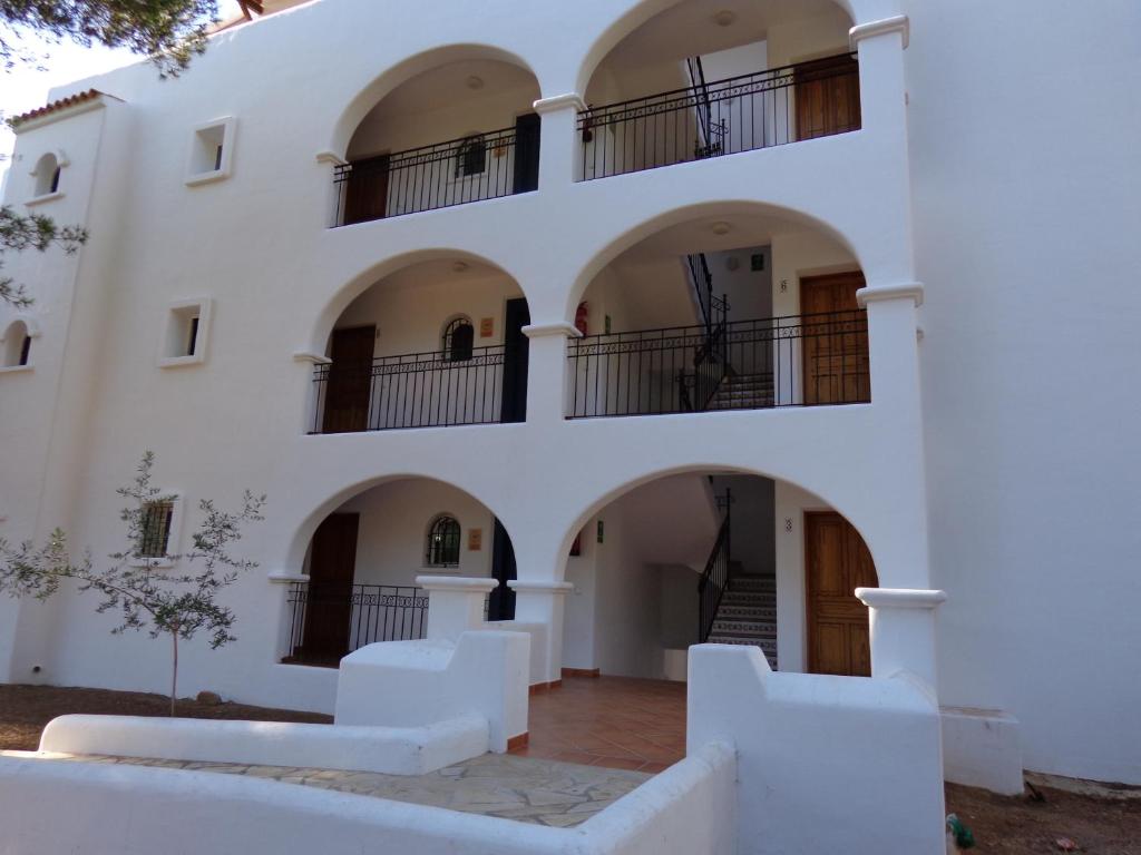 Apartamentos Los Pinares Benet, Santa Eularia des Riu ...