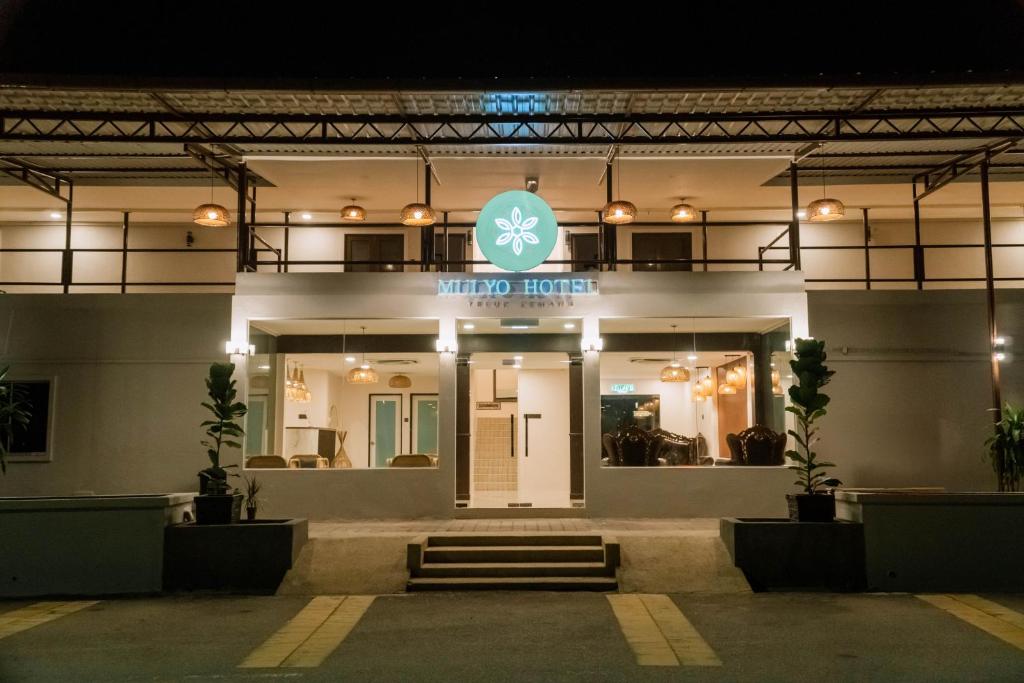 Facciata o entrata di Mulyo Hotel