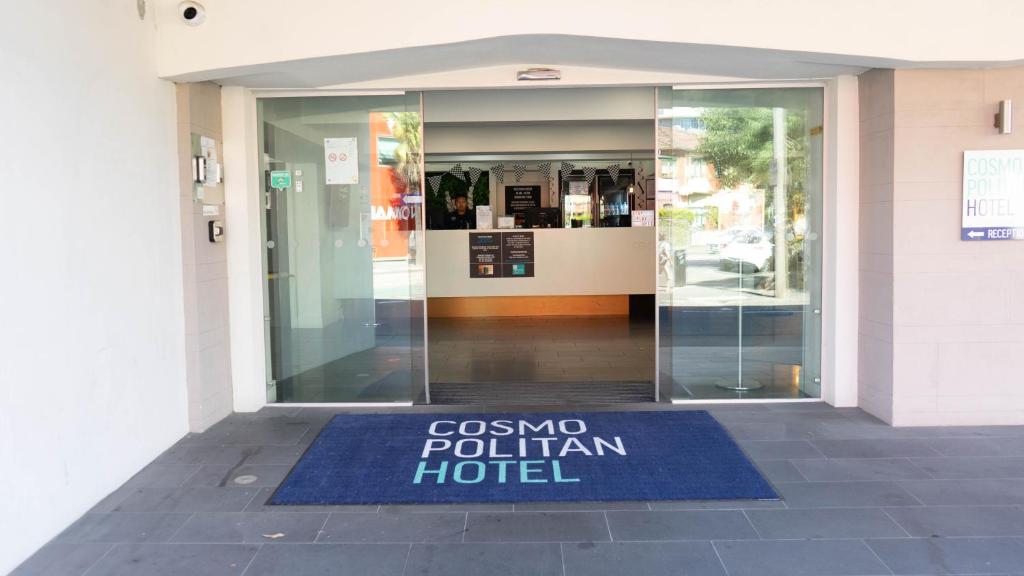 Cosmopolitan Hotel and Apartments - Resim 44