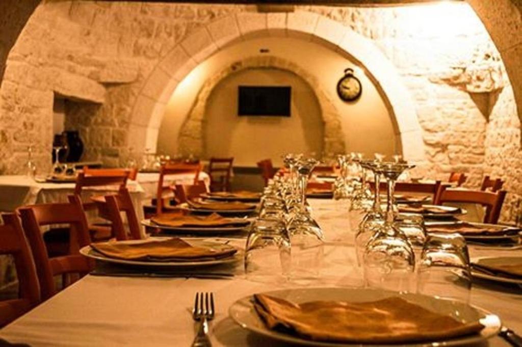 En restaurant eller et andet spisested på Masseria Catucci Agriturismo
