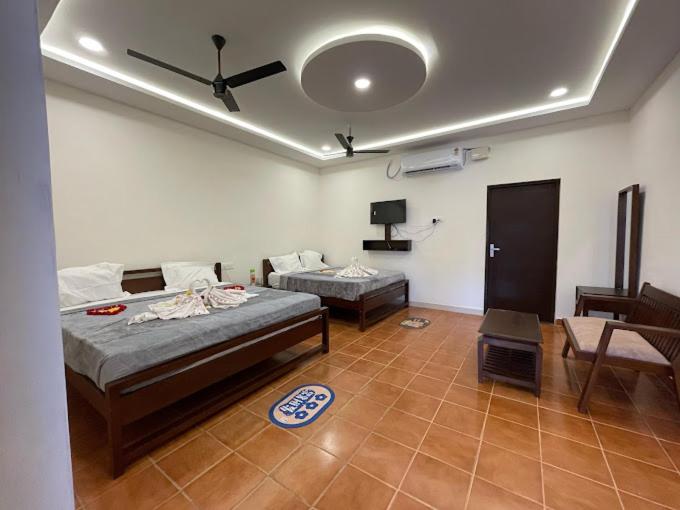 HOTEL AMIRTHA Kangayam - Housity