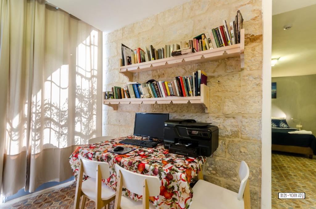 Kuchyň nebo kuchyňský kout v ubytování Alexandra House