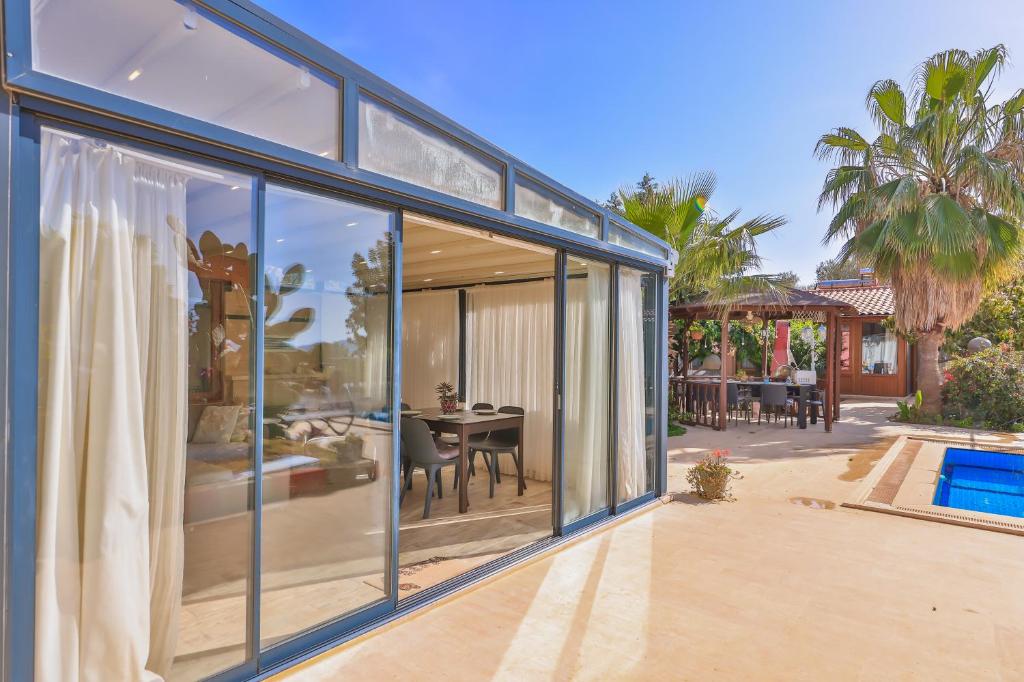 Bazén v ubytování Villa Dundar - Kas Apartments nebo v jeho okolí