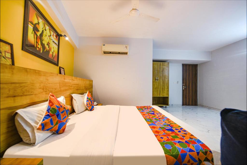 Postel nebo postele na pokoji v ubytování FabHotel Gazelle Inn I